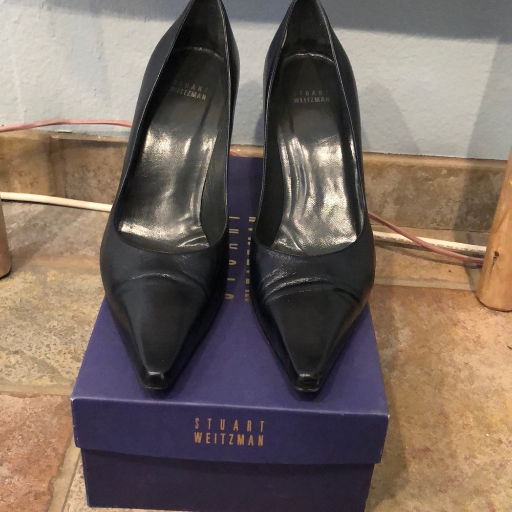 Stuart Weitzman pointed heels